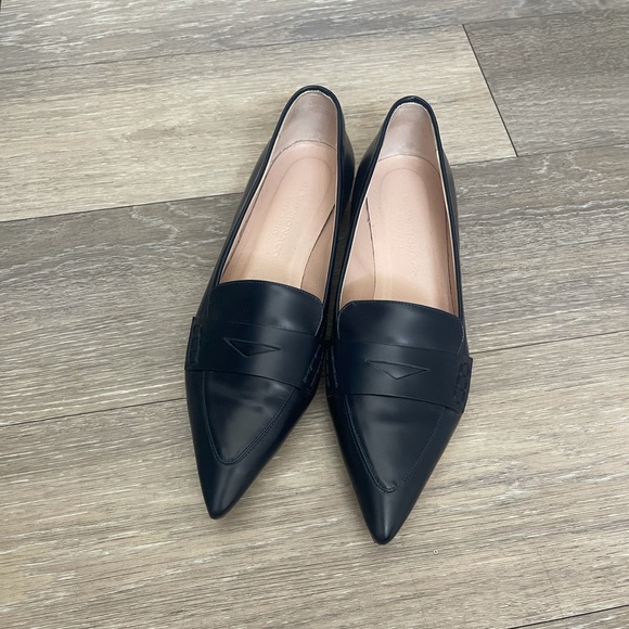 COPY - Club Monaco flat shoes - Picture 1 of 5